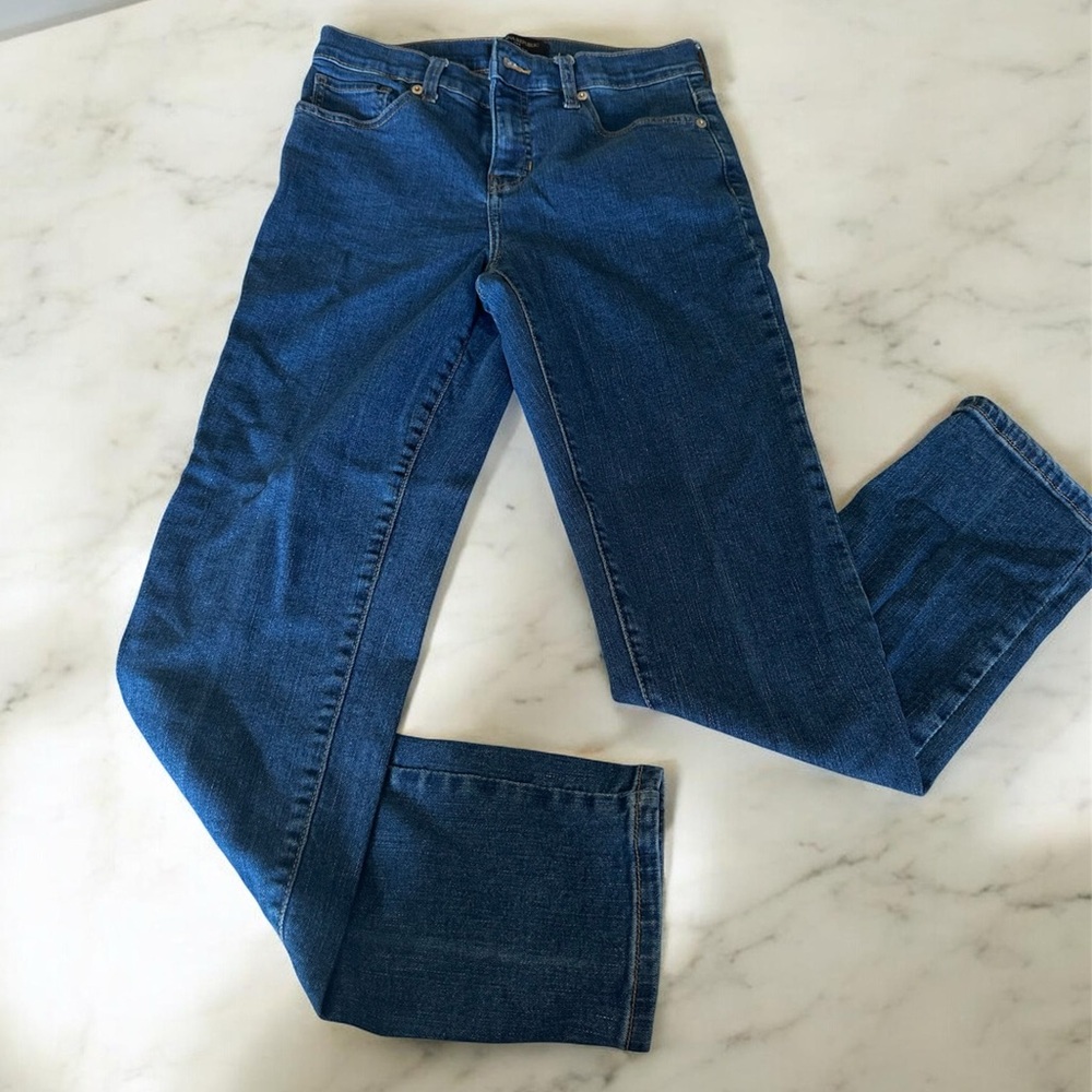 Banana Republic Women's Straight Leg Blue Jeans